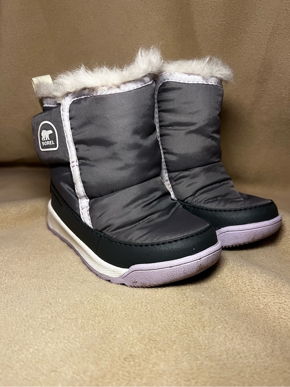 Sorel Kids Grey Winter Boots with Light Purple Soles and Faux Fur